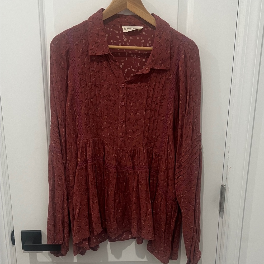 Lucky Brand Maroon Floral Flowy Blouse Size Small